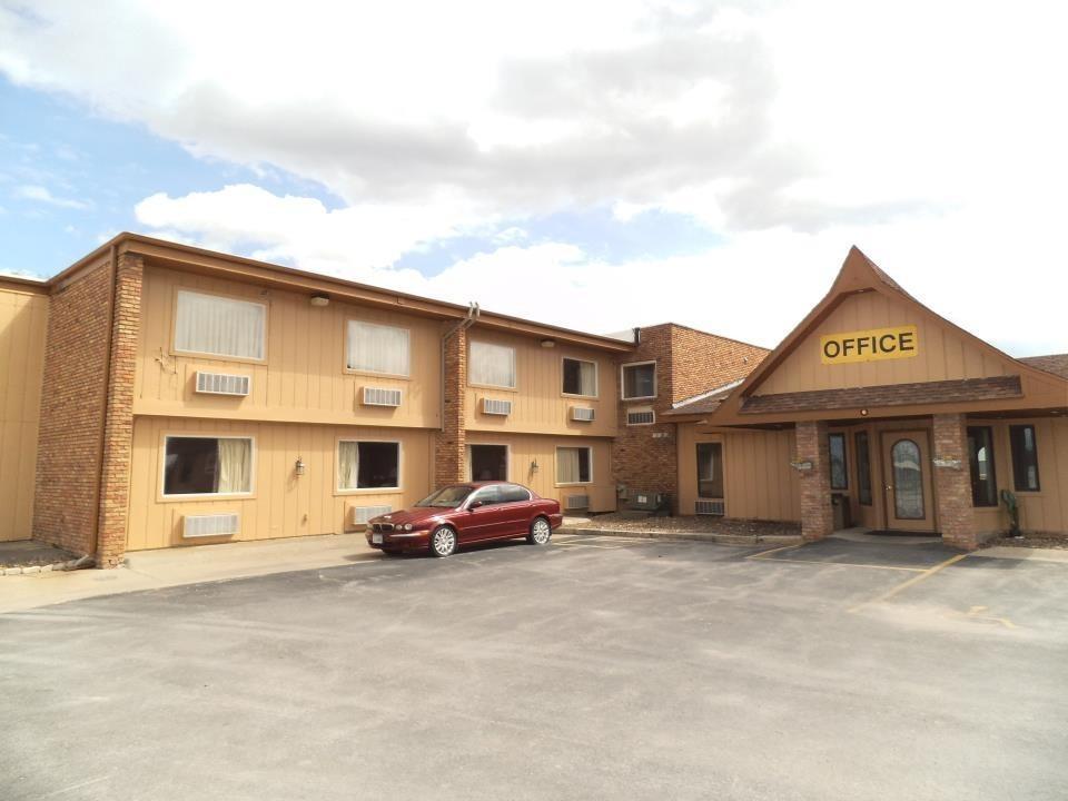 Days Inn By Wyndham West Branch Iowa City Area Εξωτερικό φωτογραφία